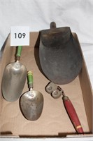 4 EARLY SHOVELS