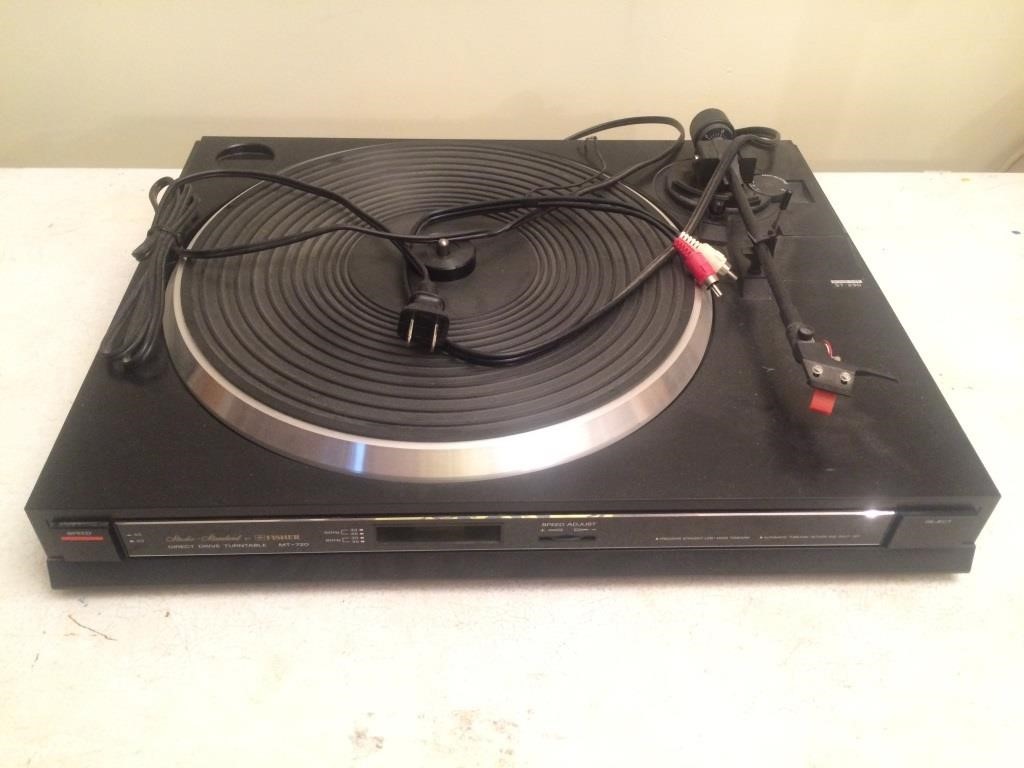 Studio Standard By Fisher MT-720 Turntable | Happy Trails Auctions LLC