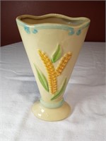 Shawnee 9" Wheat Vase
