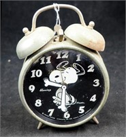 Vintage 1970 Blessing Snoopy Wind Up Alarm Clock