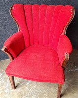 RED PLUSH FABRIC SHELL BACK COMFY CHAIR