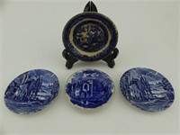 4 GRINDLEY & OTHER BLUE & WHITE BUTTER PATS