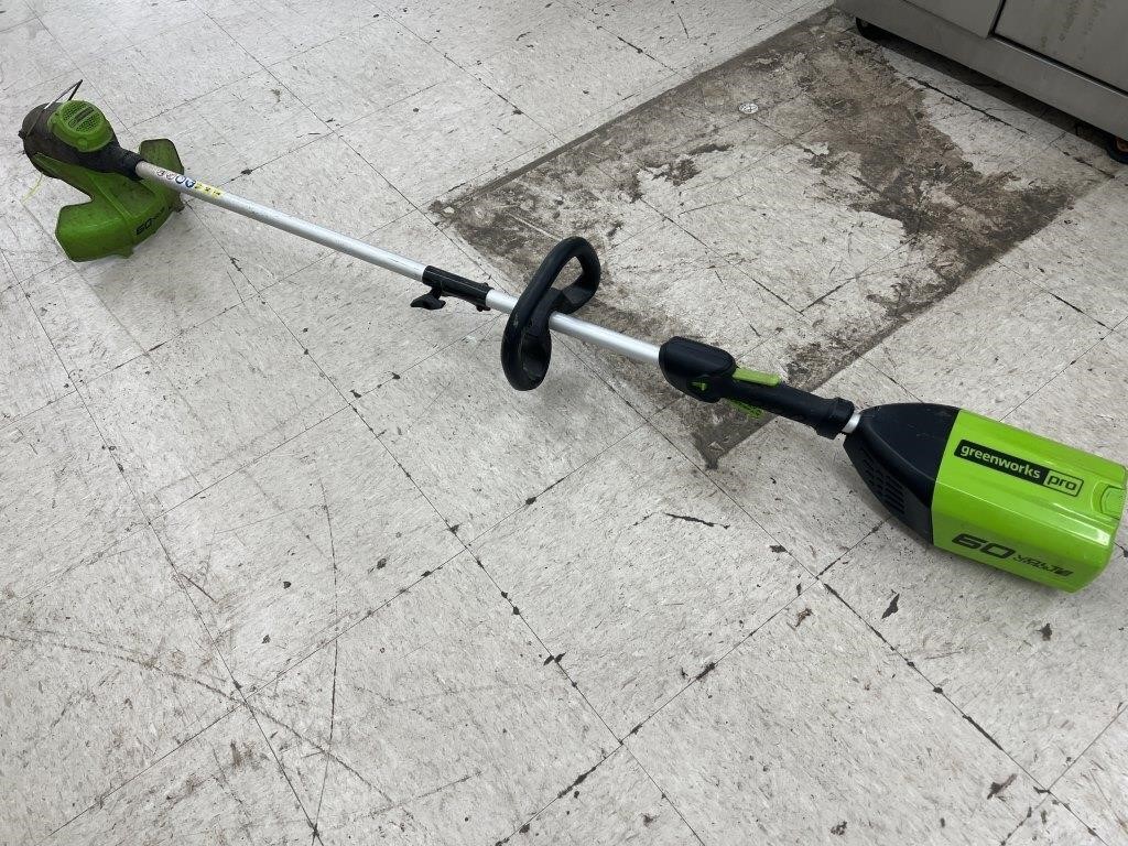 Greenworks Pro 60 Volt Weed Eater (works)