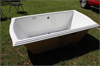 Toto Air Bath Tub