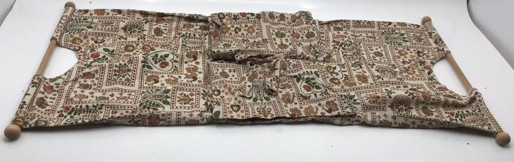 Vintage Knitting / Sewing Bag W/ Wood Rods