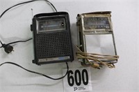 (2) Vintage Radios(R1)
