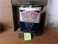 Vintage Neptune motor oil can