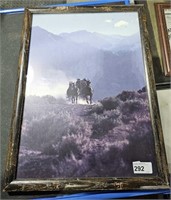 2 Framed Stagecoach Photo's