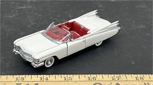 Franklin Mint 1/43 scale Cadillac Convertible.