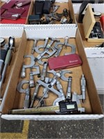 FLAT OF VARIOUS DEPTH GAGES AND MICROMETERS