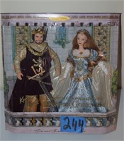 LIMITED EDITION CAMELOT'S KING   QUEEN BARBIE 1999