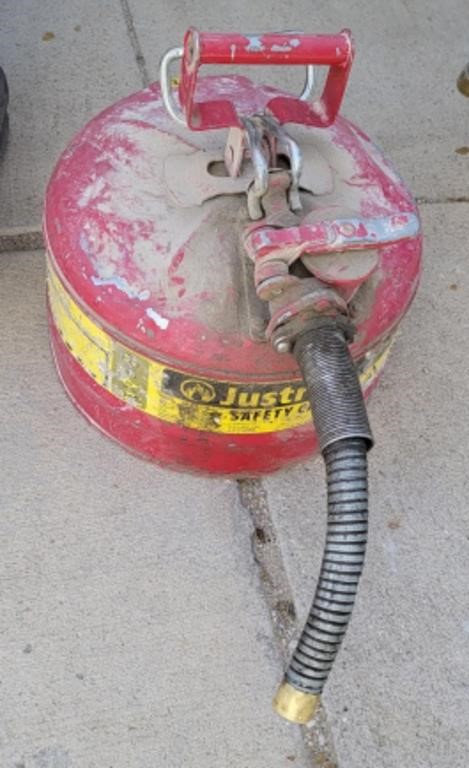 Metal fuel safety container