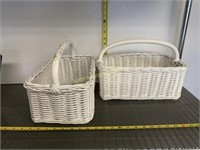 2 White baskets