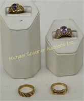 FOUR 10K GOLD AND GEMSTONE RINGS
