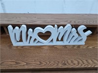 Decorative Mr and Mrs wood table sign, 6x20