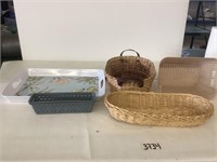 Bread basket & trays