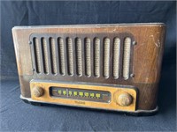 Antique Viking Radio-not working, decor only