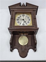 Spartus Wall Clock w/Pendulum