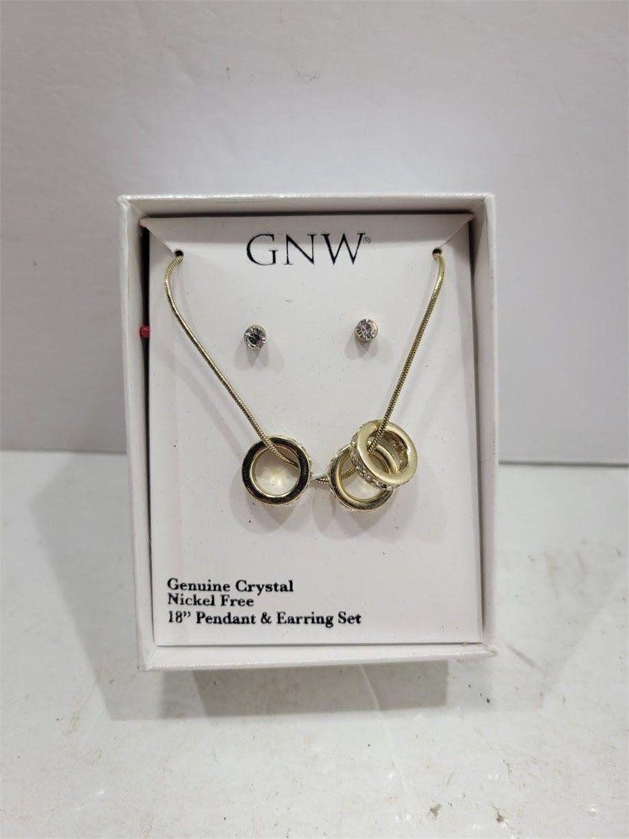 GNW Genuine Crystal 18" Pendant & Earring Set