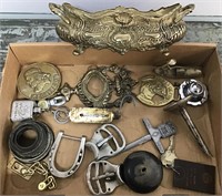 Lot of brass & metal items