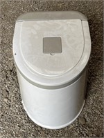 Camping portable toilet