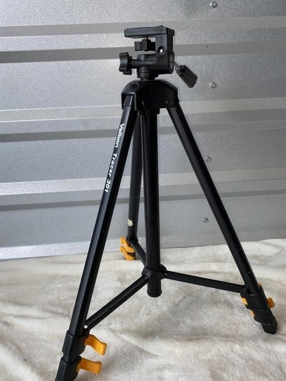 Velbon Tracer Tri Pod