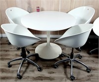 Table ronde +5 chaises pneumatique PEDRALY ITALY*