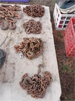 4X PILES OF CHAIN