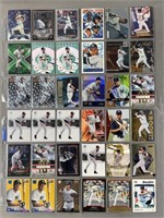 Derek Jeter Baseball Cards Binder of 367