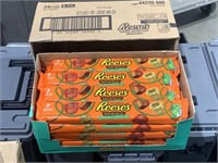 (24) Packs Reeses Mini Peanut Butter Cups
