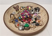 Vintage Decorative Plate w/ Jewelry & Jewelry Part