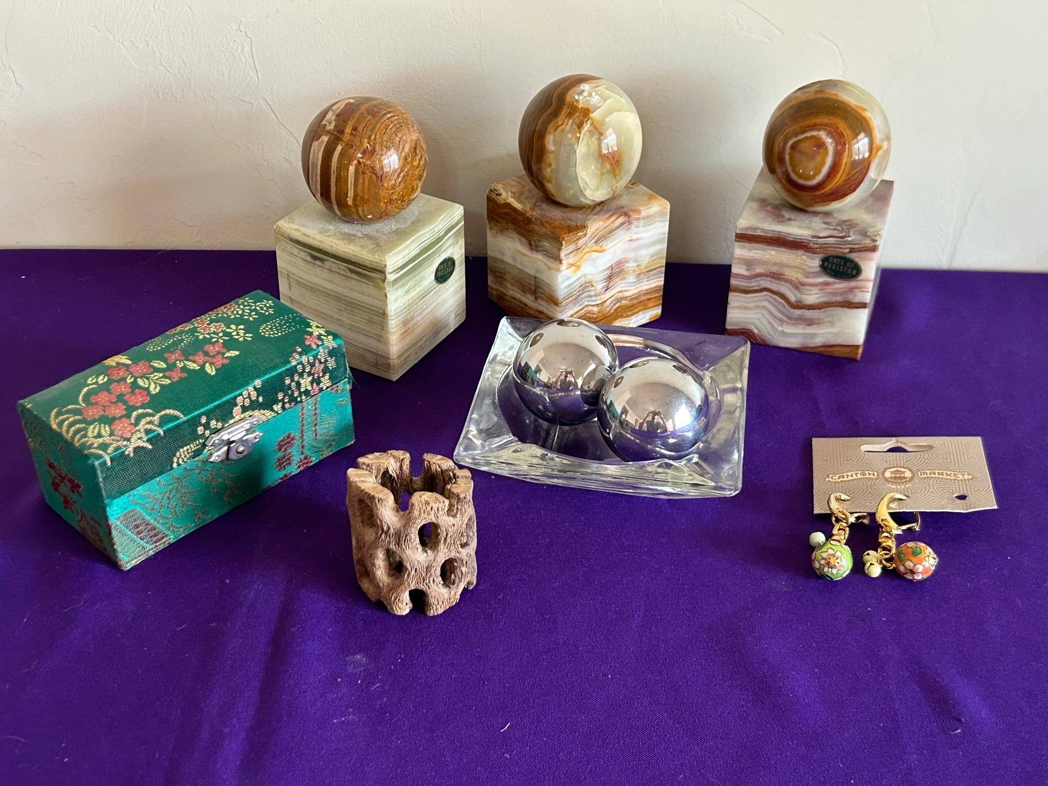 Chinese Baoding Balls, Agate Paper Weights ++