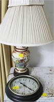 GINGER JAR STYLE TABLE LAMP AND SHARP WALL CLOCK