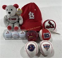 St. Louis Cardinals Bear, Baseballs, Golfballs