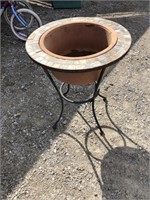FIRE PIT OR FLOWER STAND