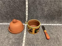 Terracotta Garlic Keeper and Bowl with Spreader