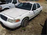 2003 Ford Crown Victoria