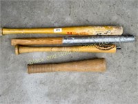 Lot of 4 small billy clubs/thumpers