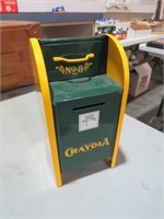 METAL CRAYOLA  MAIL BOX BANK