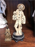 Set of 2 plastic Chinese/Indian figurines