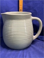 Crock Stoneware Pitcher Green plus buttons