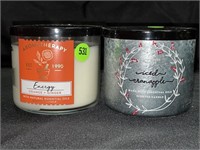 2 BATH AND BODY WORKS CANDLES - ICE CRANAPPLE