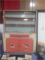 Good condition metal kitchen or child's china
