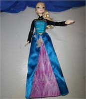 Disney Frozen Princess Elsa Well loved