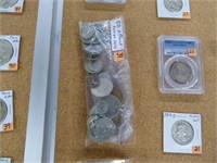 BAG OF DIFFERENT FORIEGN COINS NICE SELECTION