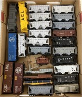 27 HO Train Cars-Bachmann & others