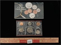 U.S MINT 1989 UNCIRCULATED COIN SET