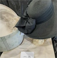 Victorian Trading Company black hat, no stand