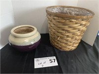 Outdoor Planter & Garbage Can (Lot of 2)
