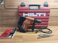 Hilti te7 hammer drill, runs excellent